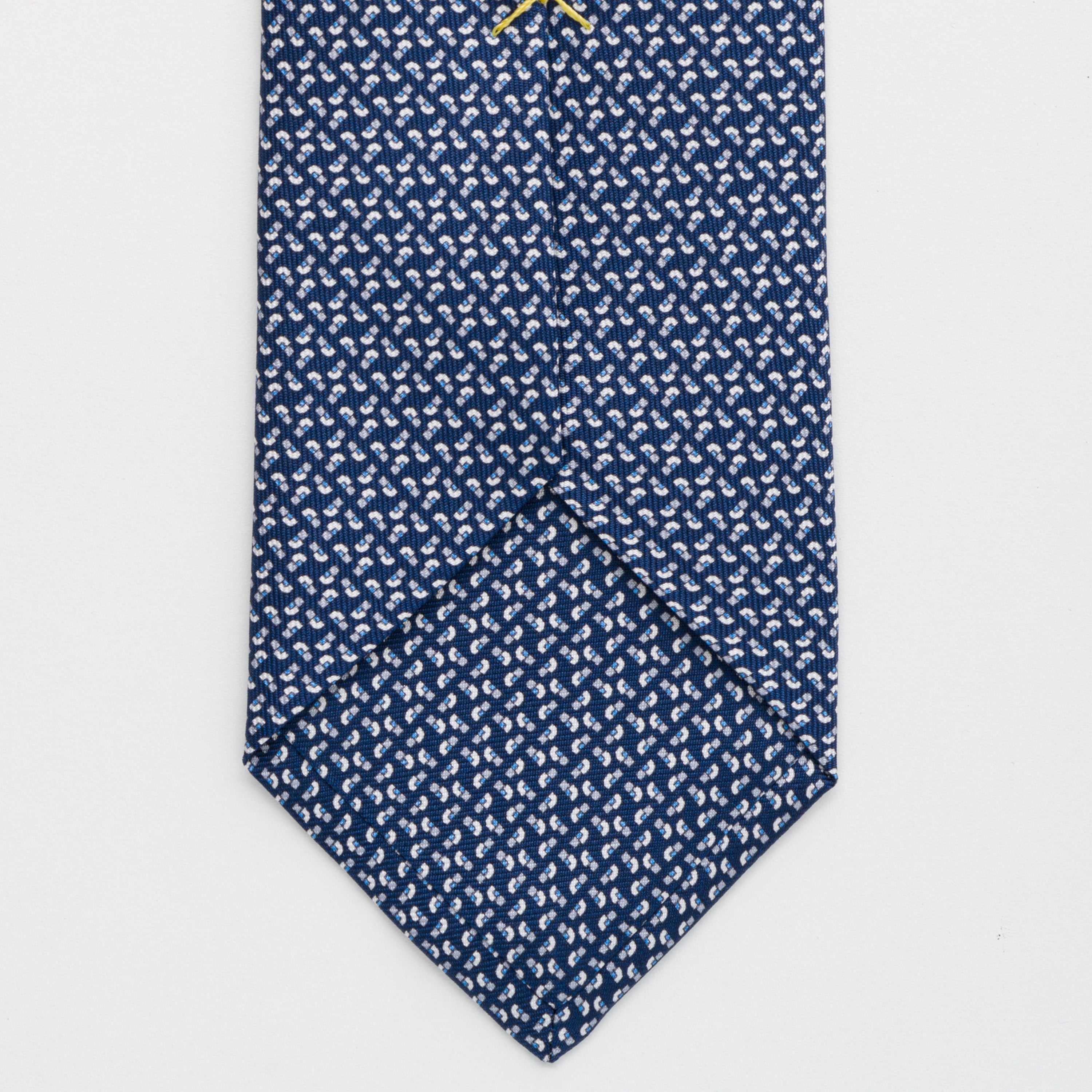 3-fold tie - M43177