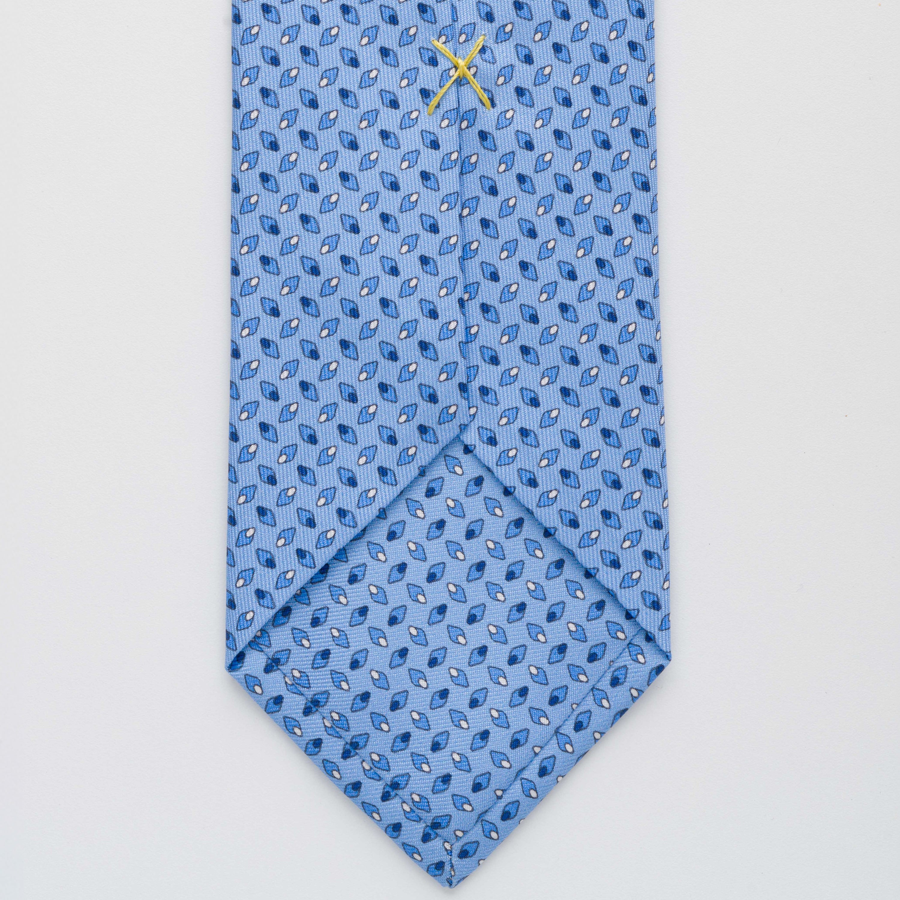 3-fold tie - M43798