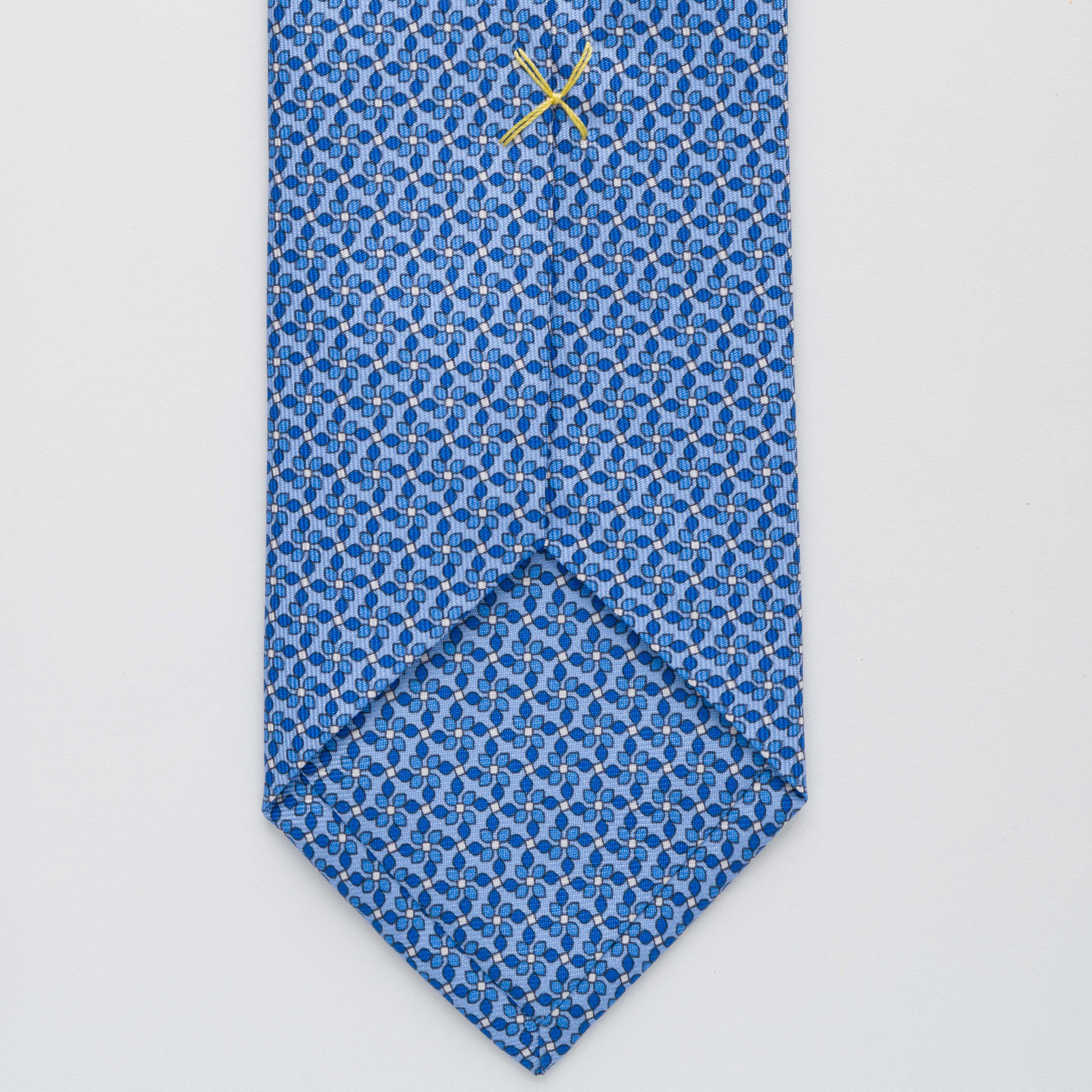 3-fold tie - M43388