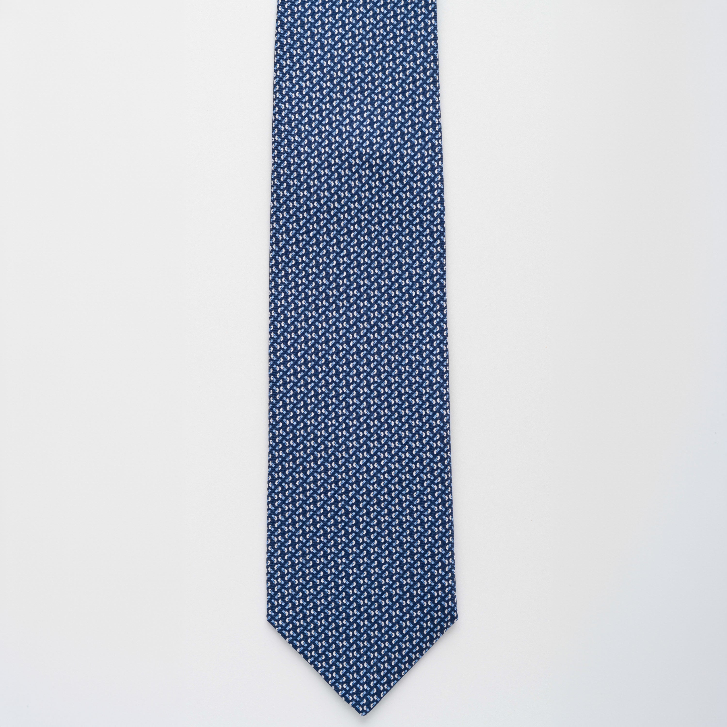 3-fold tie - M43177