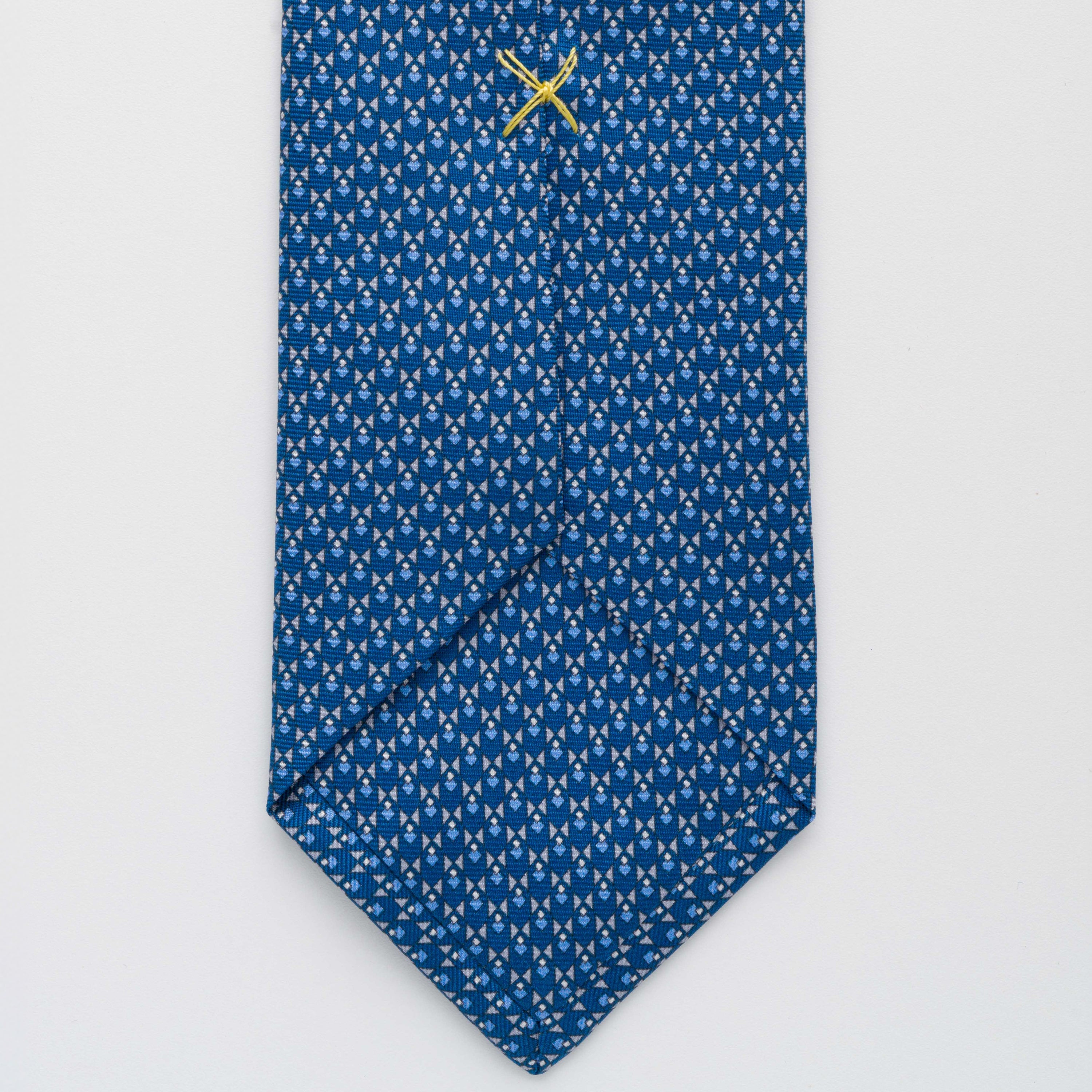 3-fold tie - M43386